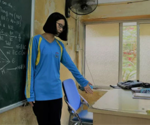 Nữ sinh Hải Phòng nhặt và trả lại 67 triệu đồng cho người để quên