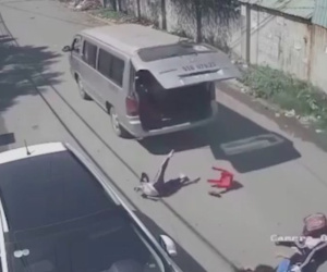 Vụ 3 học sinh bị xe đưa đón 'đánh rơi': 'Đây là vụ việc nghiêm trọng, cần làm rõ nguyên nhân để có hướng xử lý'