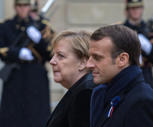 Chỉ trích lời mô tả 'chết não' của Tổng thống Pháp, bà Merkel đề cao tầm quan trọng của NATO