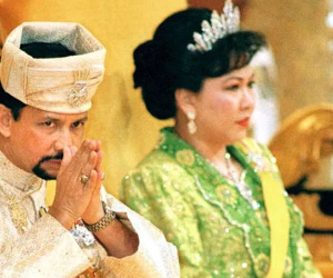 Điều ít biết về 3 bà vợ của Quốc vương Brunei - người sở hữu khối tài sản khổng lồ cùng tòa nhà dát vàng lóa mắt