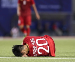 U22 Việt Nam mất Trọng Hùng ít nhất 5 ngày