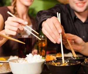 Dễ đến 90% người Việt có hơn 2 trong số 6 thói quen xấu này trong bữa ăn, khiến bệnh tật sớm tìm đến