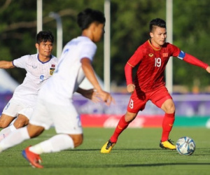 Lý do Quang Hải chọn sân ngược nắng cho U22 Việt Nam ở trận gặp U22 Lào
