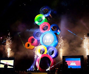 Tổng thống Philippines phát biểu, võ sĩ huyền thoại Manny Pacquiao thắp lửa, SEA Games 30 chính thức bắt đầu
