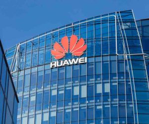 'Cà khịa' Apple trên Twitter, Huawei nói tài khoản bị hack