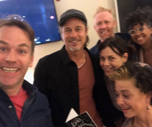 Brad Pitt lộ ảnh hẹn hò với bạn gái kém tuổi