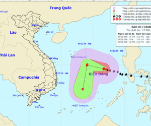 Tin mới nhất về bão Kammuri: Cách quần đảo Trường Sa hơn 400 km, giật cấp 12
