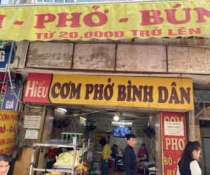 Công an vào cuộc vụ quán ăn gần BV Bạch Mai bị tố 'chặt chém' bệnh nhân và người nhà