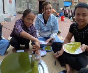 Mùa đông đã 'ập vào mặt' cả tuần nay, Sa Pa còn rơi cả tuyết mà bà Tân vẫn cần làm thạch lá dứa để...'ăn cho nó mát'