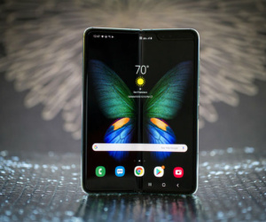 Giải mã chiếc Galaxy Fold đắt đỏ mà vẫn 'cháy hàng' ở Việt Nam
