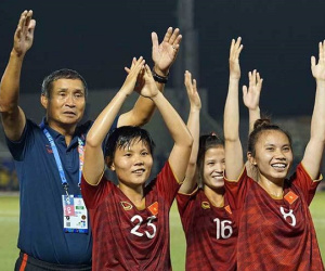 HLV Mai Đức Chung: 'ĐT nữ Việt Nam chuẩn bị sẵn việc đá luân lưu với Thái Lan'