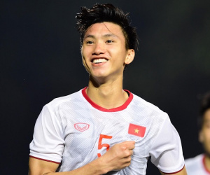 Văn Hậu xin lỗi Evan Dimas, vội sang Hà Lan ngay sau chung kết SEA Games 30