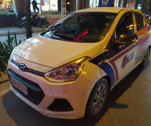 Tài xế taxi G7 tắt điện thoại, lặn mất tăm sau khi gây tai nạn