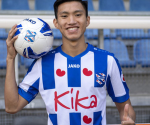 Đoàn Văn Hậu chưa thể ra sân đá chính cho SC Heerenveen