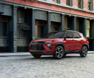 SUV 7 chỗ Chevrolet Trailblazer mới chốt giá rẻ bất ngờ