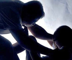 Điều tra vụ gã đàn ông 49 tuổi dùng kẹo dụ dỗ, giở trò đồi bại với hai bé gái