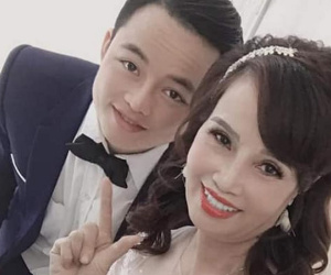 Đến hẹn lại lên, tân trang xong nhan sắc cô dâu Thu Sao cùng chồng tiếp tục đi chụp ảnh cưới để... hâm nóng tình cảm