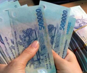 Tiền thưởng Tết năm 2020 phải đóng thuế như thế nào?