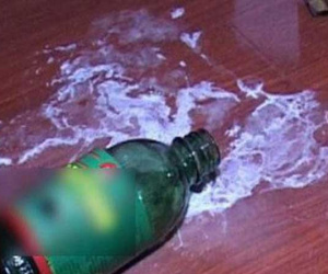 Chồng bóp miệng vợ, ép uống thuốc diệt cỏ
