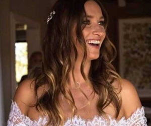 Cô giáo 30 tuổi gửi ảnh 'nóng', quan hệ bất chính với nhiều nam sinh