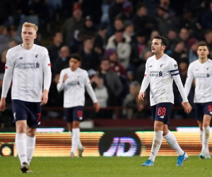 Sử dụng đội hình trẻ nhất lịch sử, Liverpool thua tan nát trước Aston Villa