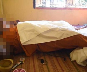 Dùng điện thoại khi đang sạc, nhà sư Thái Lan bị điện giật chết