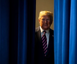 Chính thức bị luận tội, liệu ông Trump có 'thoát hiểm'?