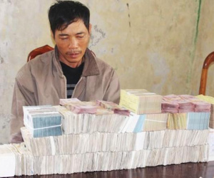 Hà Tĩnh: Đột nhập qua 3 lớp cửa, 'siêu trộm' cuỗm đi gần 1 tỉ đồng