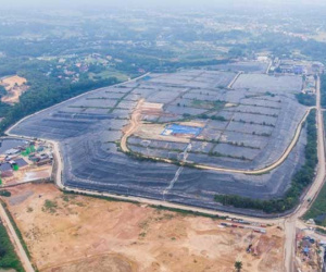 Cận cảnh bãi rác Nam Sơn nhiều lần dân chặn không cho xe vào