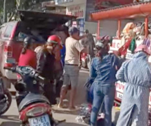 Thực hư clip 'đại gia' tranh quần áo từ thiện với dân nghèo ở Đà Nẵng