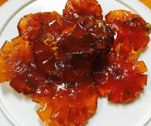 Không ai 'chơi' như dân Việt: Mua quất Nhật 2 triệu đồng/kg về làm mứt ăn Tết cho sang chảnh
