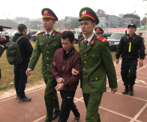 Chị gái nữ sinh giao gà không giấu được nỗi xót xa, đau đớn: 'Tôi muốn pháp luật xử tử tất cả 9 tên này'