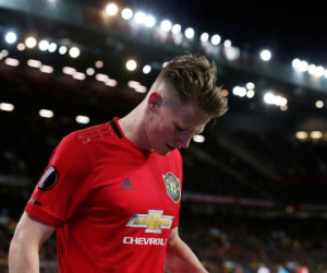 MU gặp tổn thất nặng khi McTominay phải chống nạng rời Old Trafford