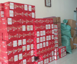 Hơn 1 tấn thịt đông lạnh, bánh kẹo có nhãn Trung Quốc bị bắt giữ
