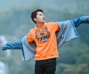 Nằm trên giường bệnh, Jack tiếp tục lên tiếng: Người ta nói tôi trắng tay nhưng tôi đang rất giàu
