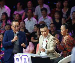 Ký ức vui vẻ: Thánh 'cà khịa' Tự Long liên tục 'đá xoáy' Chí Trung và Ốc Thanh Vân