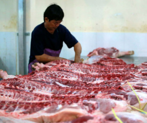 Sẽ nhập khẩu 100.000 tấn thịt lợn phục vụ Tết Nguyên đán 2020