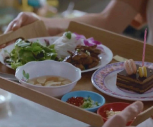 Phim Hàn lăng xê ẩm thực Việt, hết phở lại đến bún chả khiến dân tình 'nở mũi'
