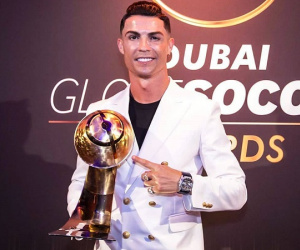 Ronaldo lần thứ 6 giành giải 'Cầu thủ xuất sắc nhất năm'