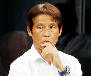 HLV Akira Nishino đặt mục tiêu dự World Cup 2026 cùng ĐT Thái Lan