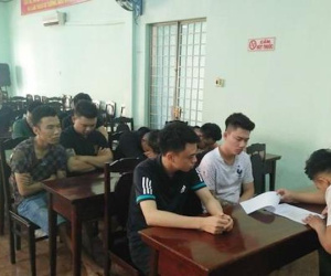 Bắt nhóm tín dụng đen cho vay lãi suất 'cắt cổ' 50% một tháng