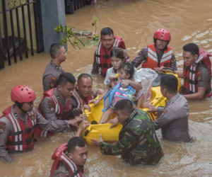 Số người chết vì lũ lụt ở Indonesia tăng lên 26