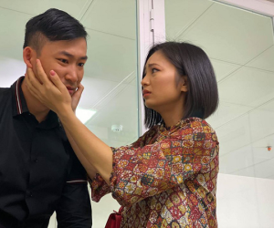 Trọng Nhân 'Hoa hồng trên ngực trái': Khán giả chỉ trích Khang do chưa xem phim đã phán bừa