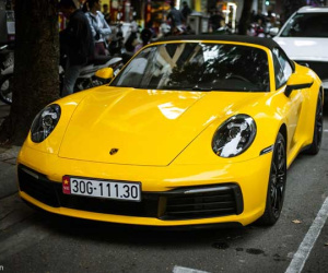 Chiêm ngưỡng chiếc Porsche 911 Carrera S Cabriolet 2020 đầu tiên về Việt Nam