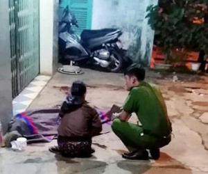 Thanh Hóa: Chém chết mẹ già vì xin sữa tươi uống không cho
