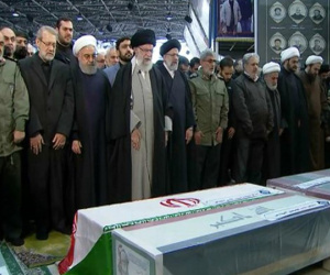 Đại giáo chủ Iran khóc than và cầu nguyện cho tướng Soleimani