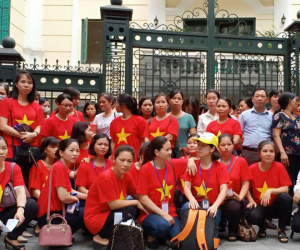 Giáo viên hợp đồng Hà Nội: Sở Nội vụ yêu cầu công khai, danh sách vẫn nằm trong vùng 'ẩn số'