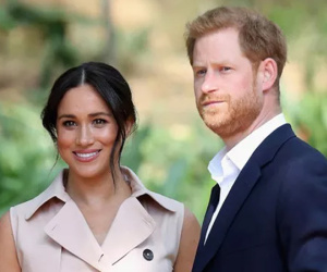 Chỉ một hành động của Nữ hoàng Anh, vợ chồng Harry - Meghan đã dính nghi án bị loại khỏi hoàng gia