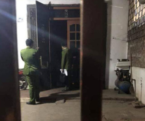 Cụ ông hơn 70 tuổi mang dao chém trọng thương 3 người nhà em gái chỉ vì việc đóng mở cửa sổ
