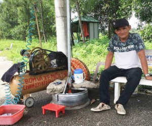Hiệp sĩ ở làng Đại học TP.HCM bị 10 thanh niên rượt chém, đốt xe, đốt luôn cả chỗ ở